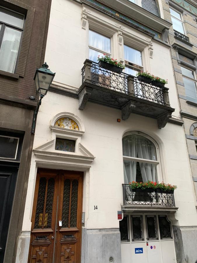 Chic Cocoon Guest House Saint-Gilles Экстерьер фото